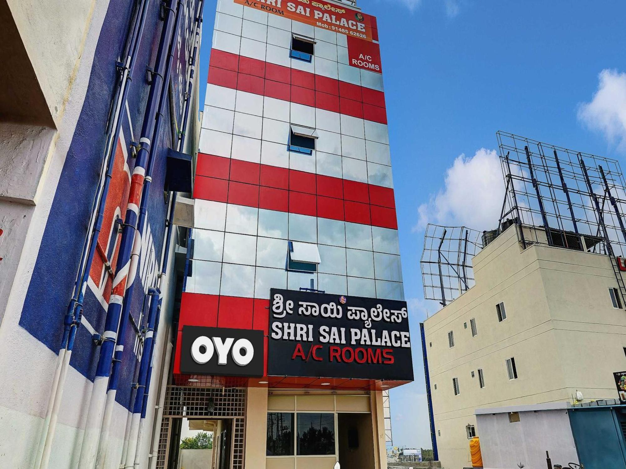 Oyo Flagship Shri Sai Palace Kumbalgod Dış mekan fotoğraf