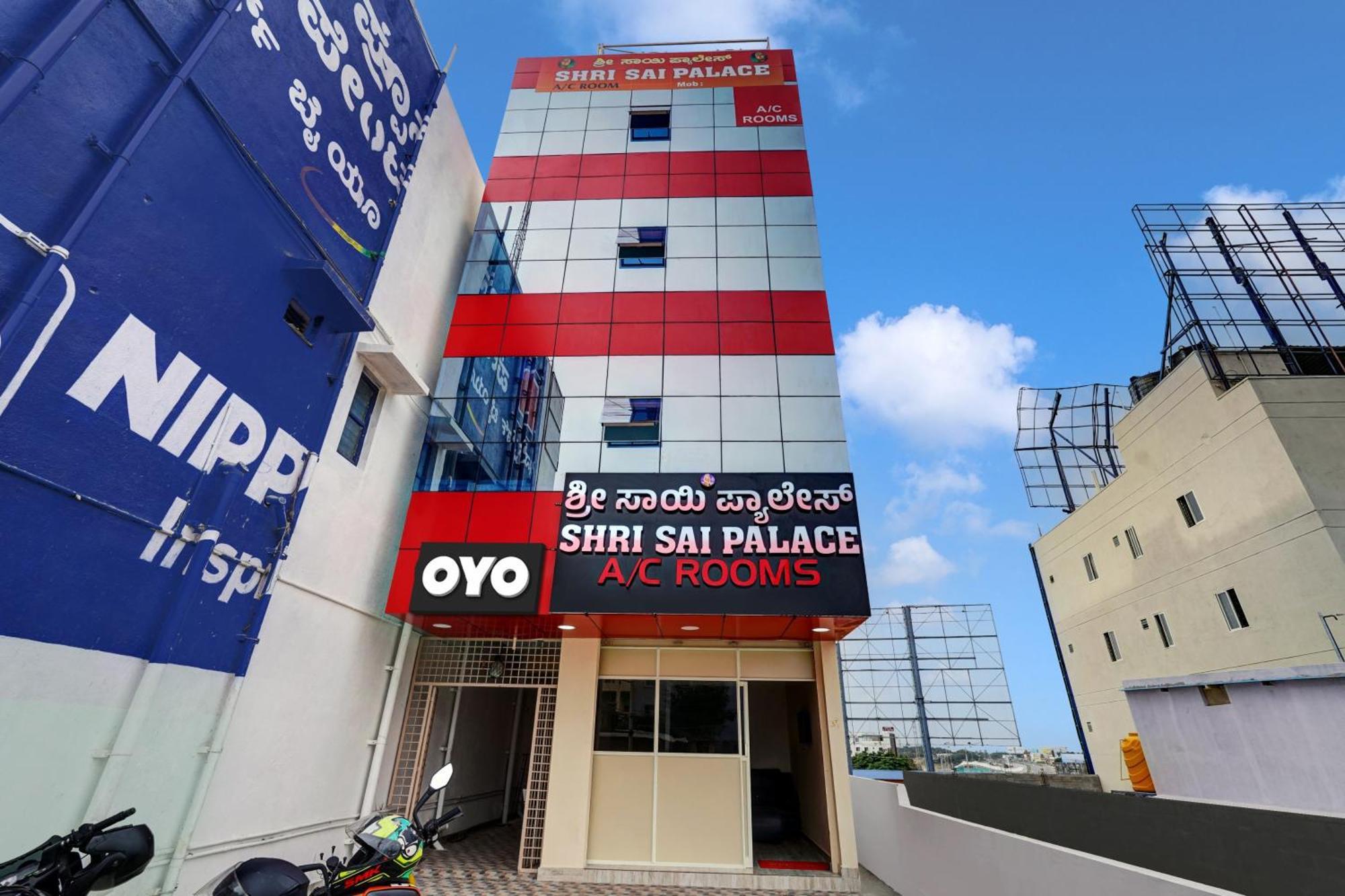 Oyo Flagship Shri Sai Palace Kumbalgod Dış mekan fotoğraf